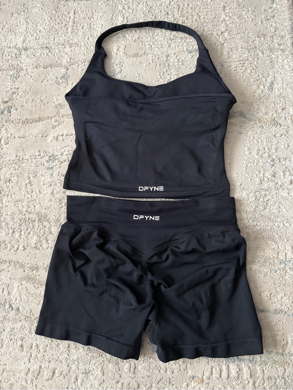 Dfyne set